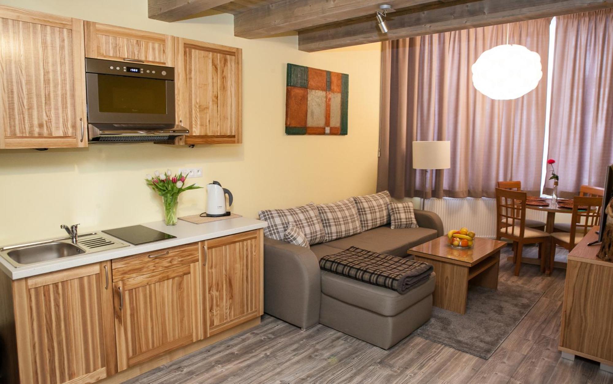 AC Apartmány Lomnica Tatranská Lomnica Quarto foto